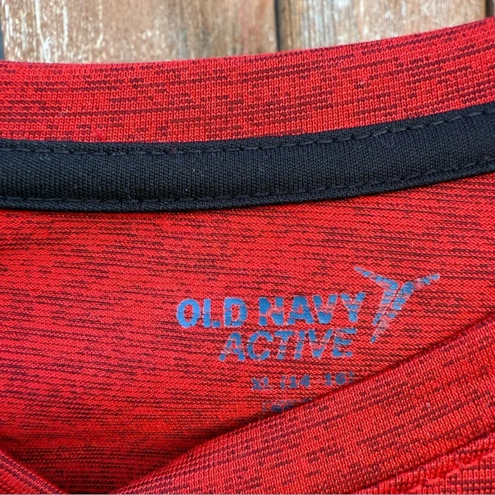 Old Navy bold scarlet
